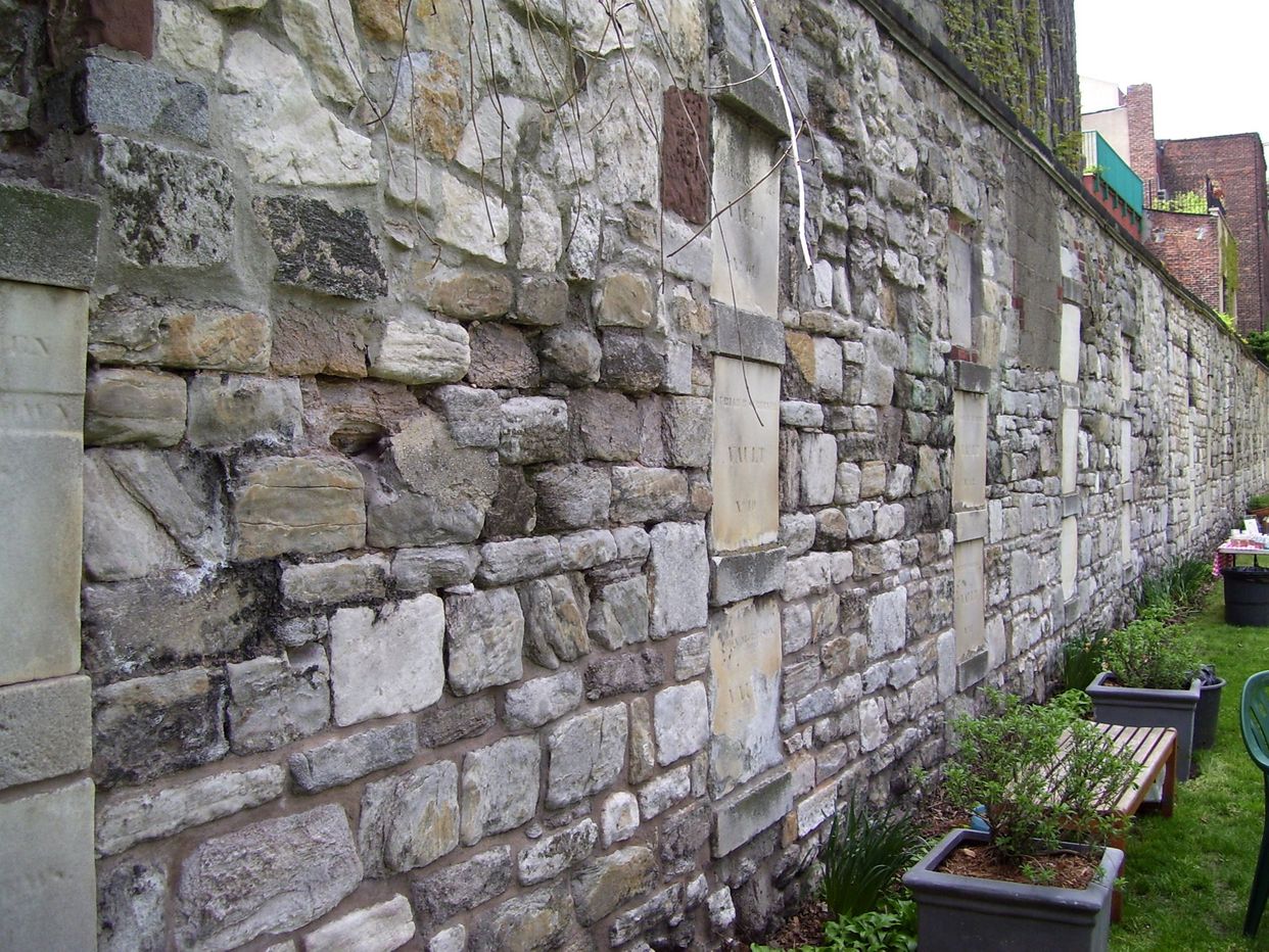 New York Marble Cemetery