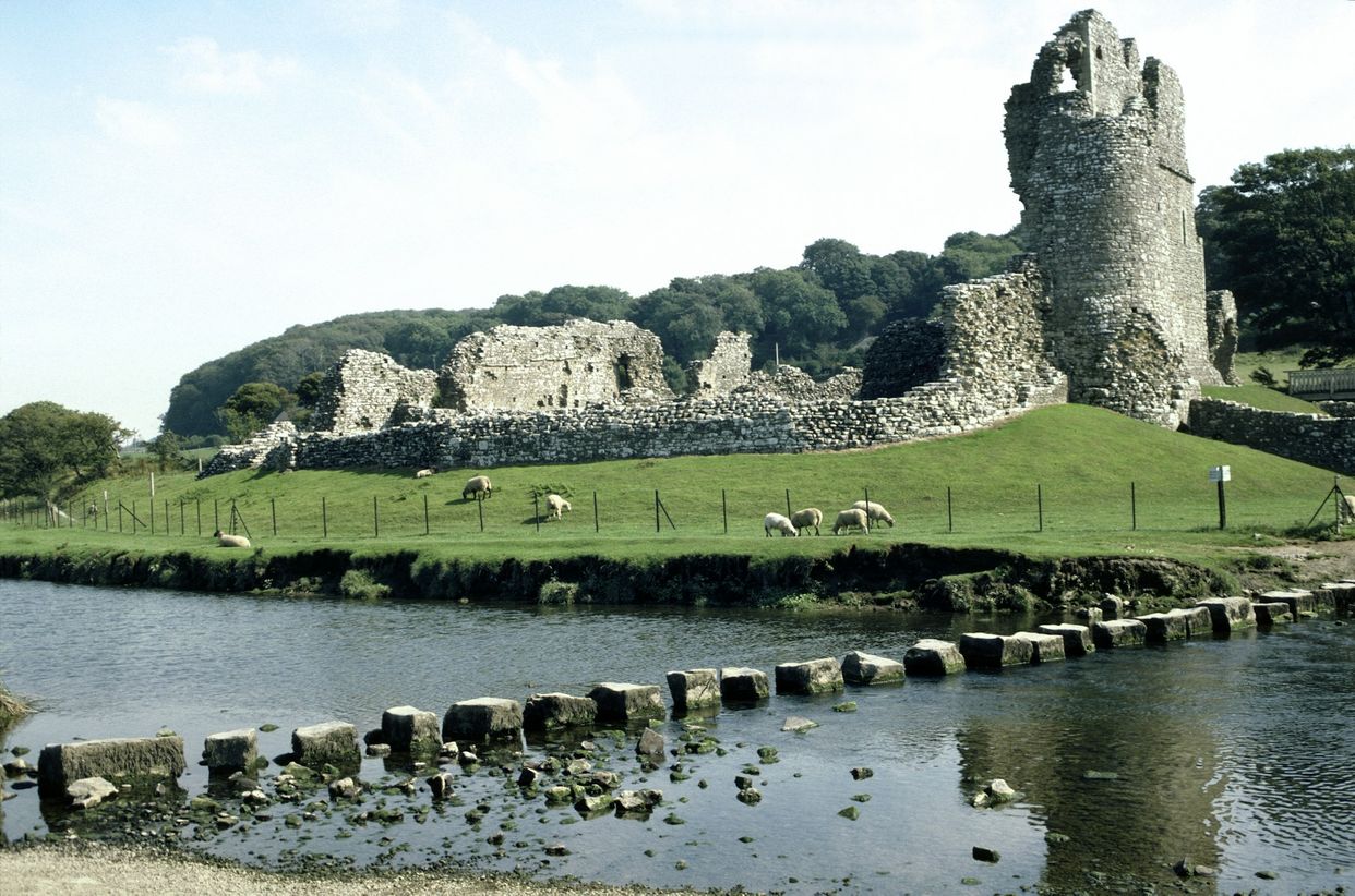 Ogmore Castle
