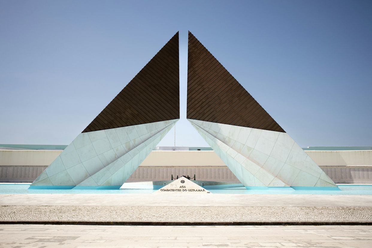 Monument to the Overseas Combatants