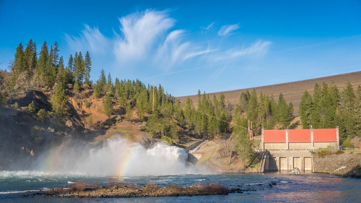 Lost Creek Lake Powerhouse
