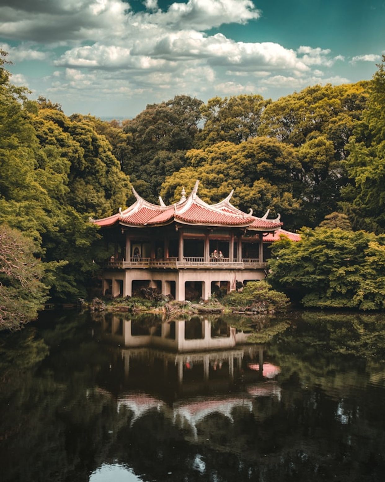 Shinjuku Gyoen National Garden
