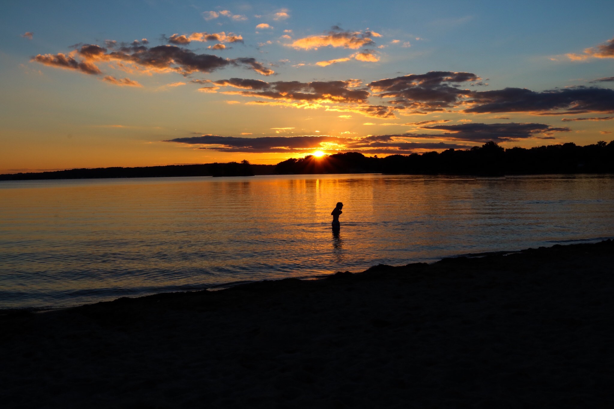 Pewaukee Lakeshore — Photo by raconteurimagery.com