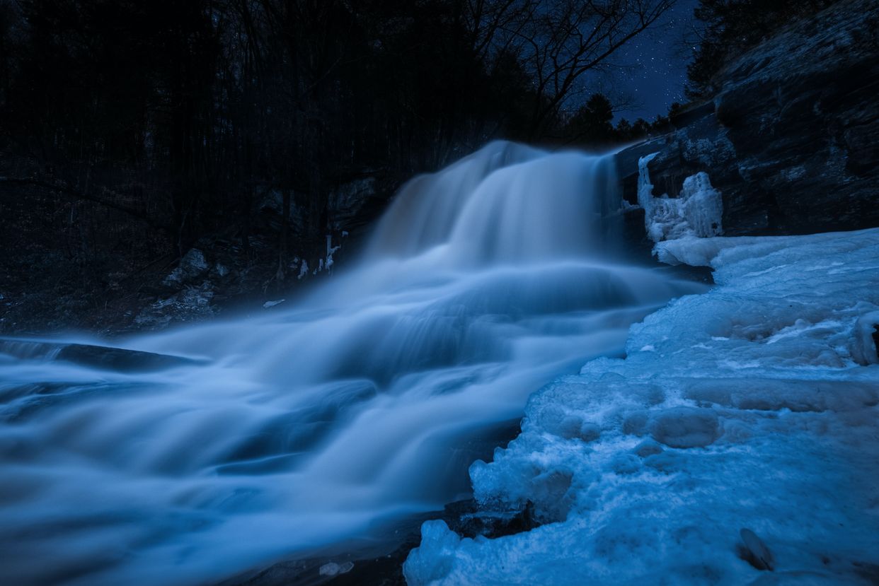 Hanging Rock Falls