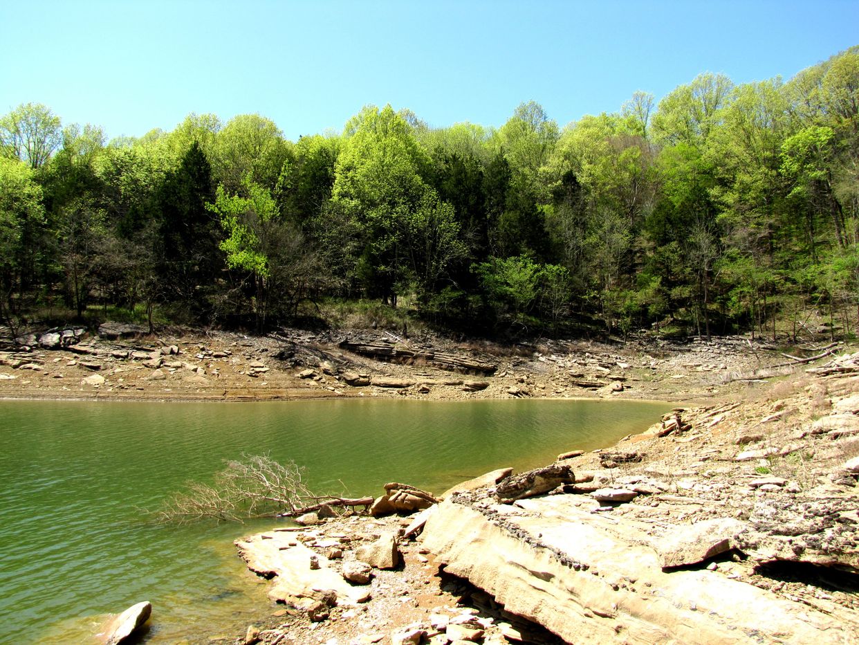  Center Hill Lake