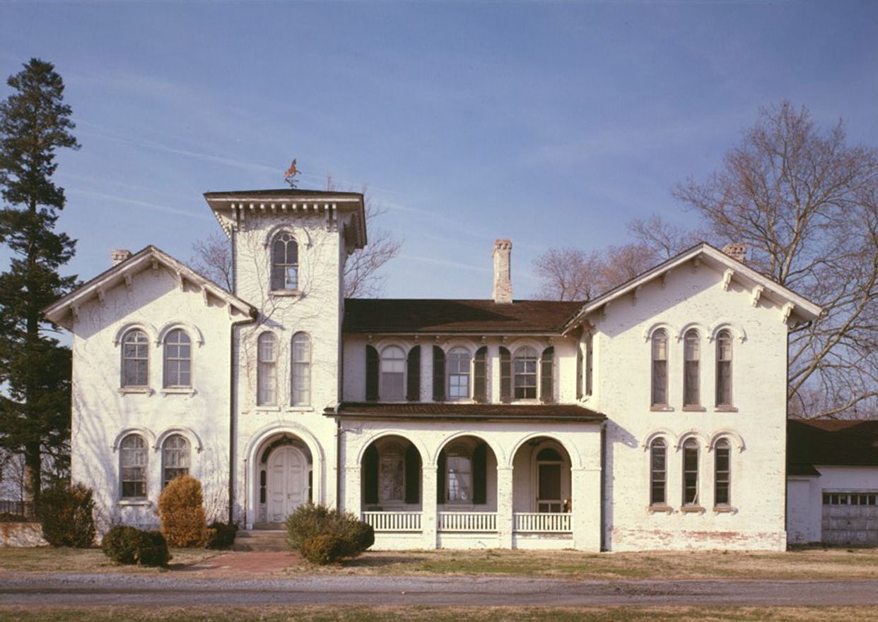 The Ross Mansion