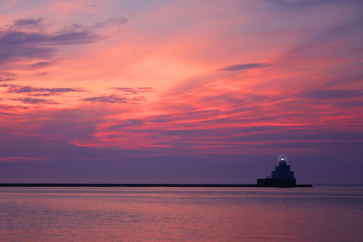 View of Manitowoc Breakwater Lighthouse