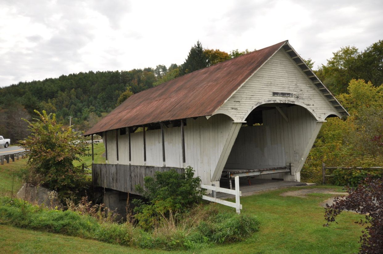 Old Schoolhouse Bridge 