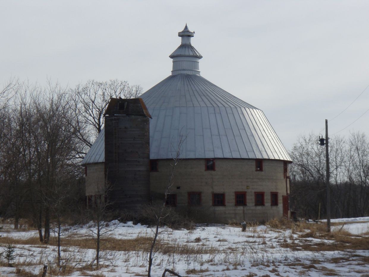 Linden Barn