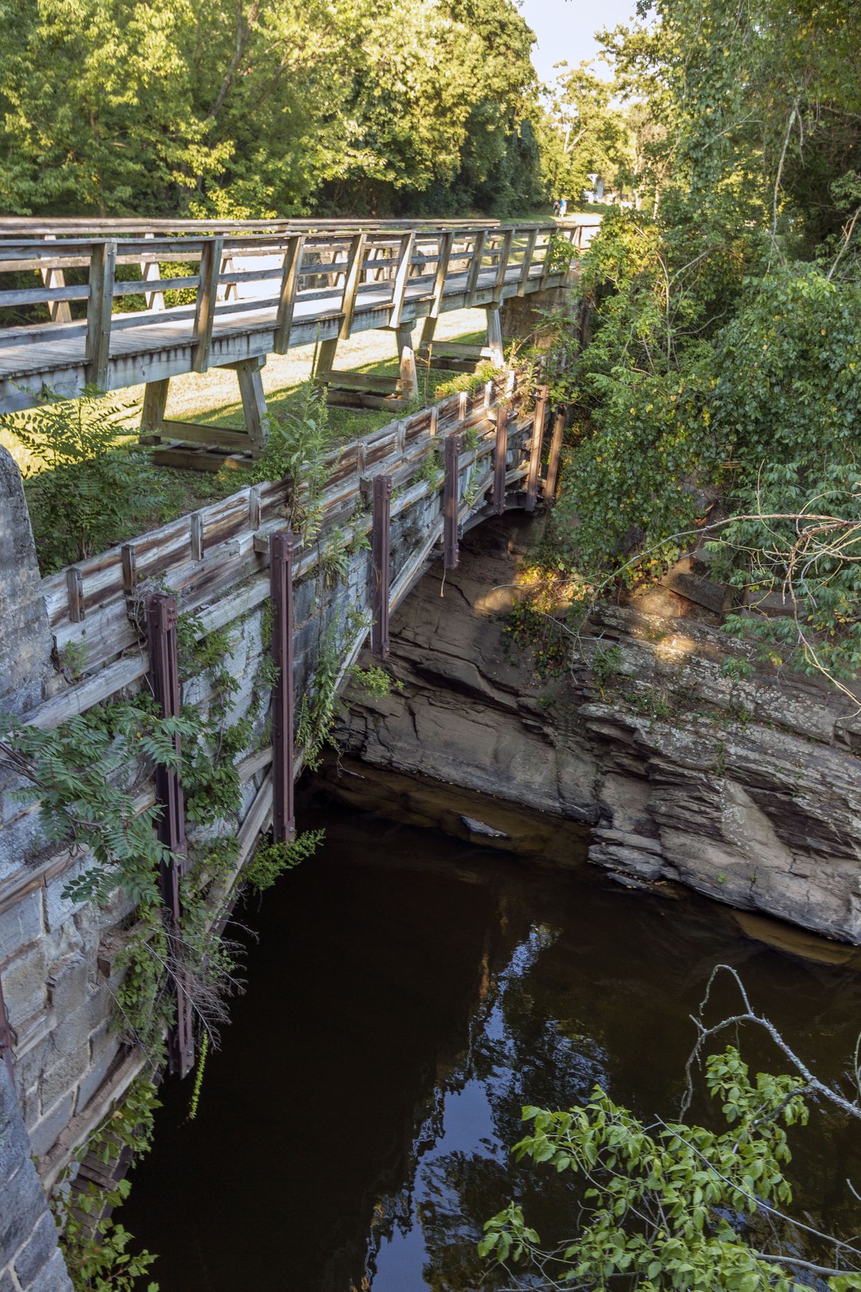 Tonolaway Creek Aqueduct 