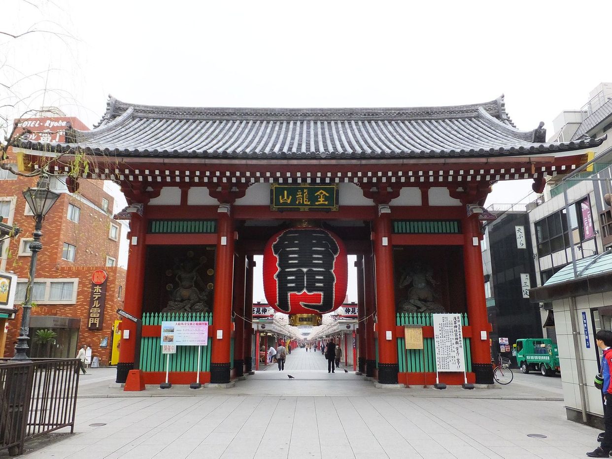 Kaminarimon Gate