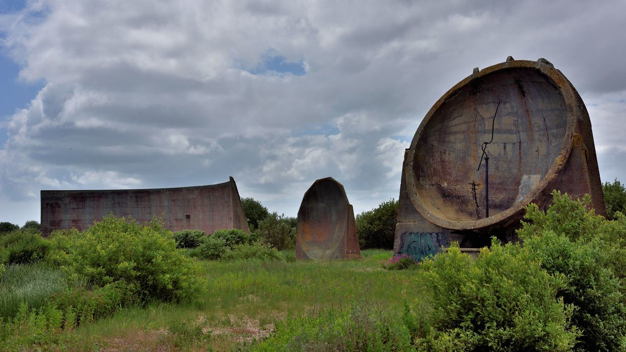 Sound Mirrors
