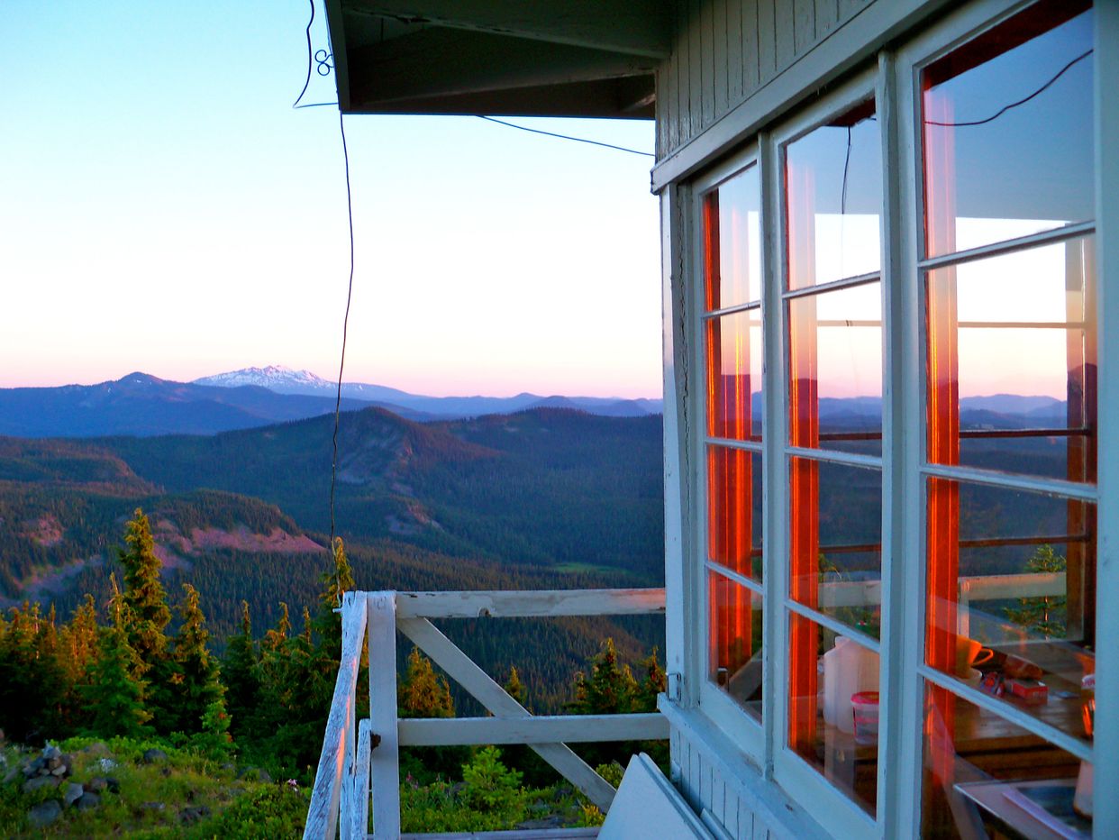 Waldo Mountain Fire Lookout