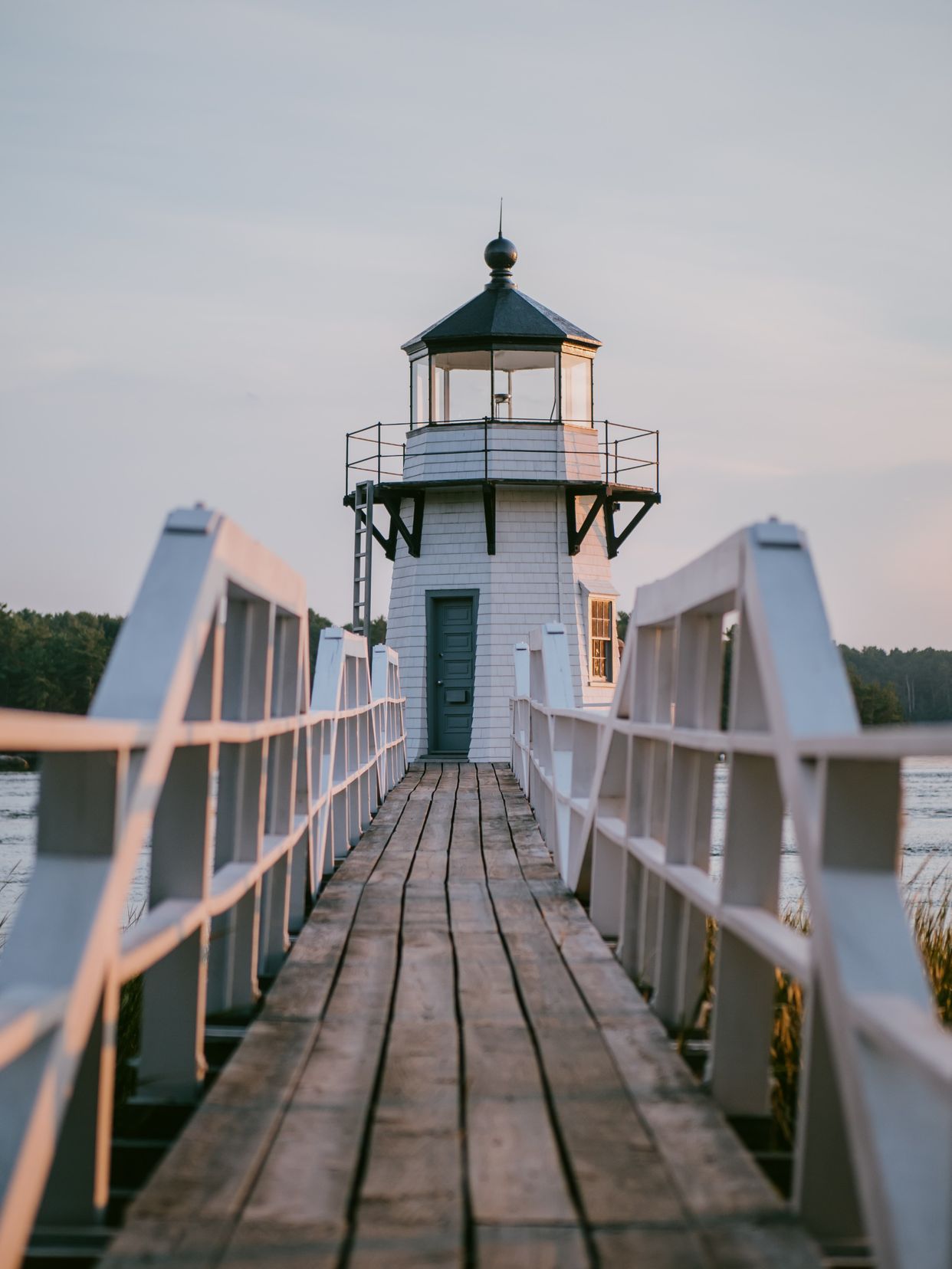 Doubling Point Lighthouse