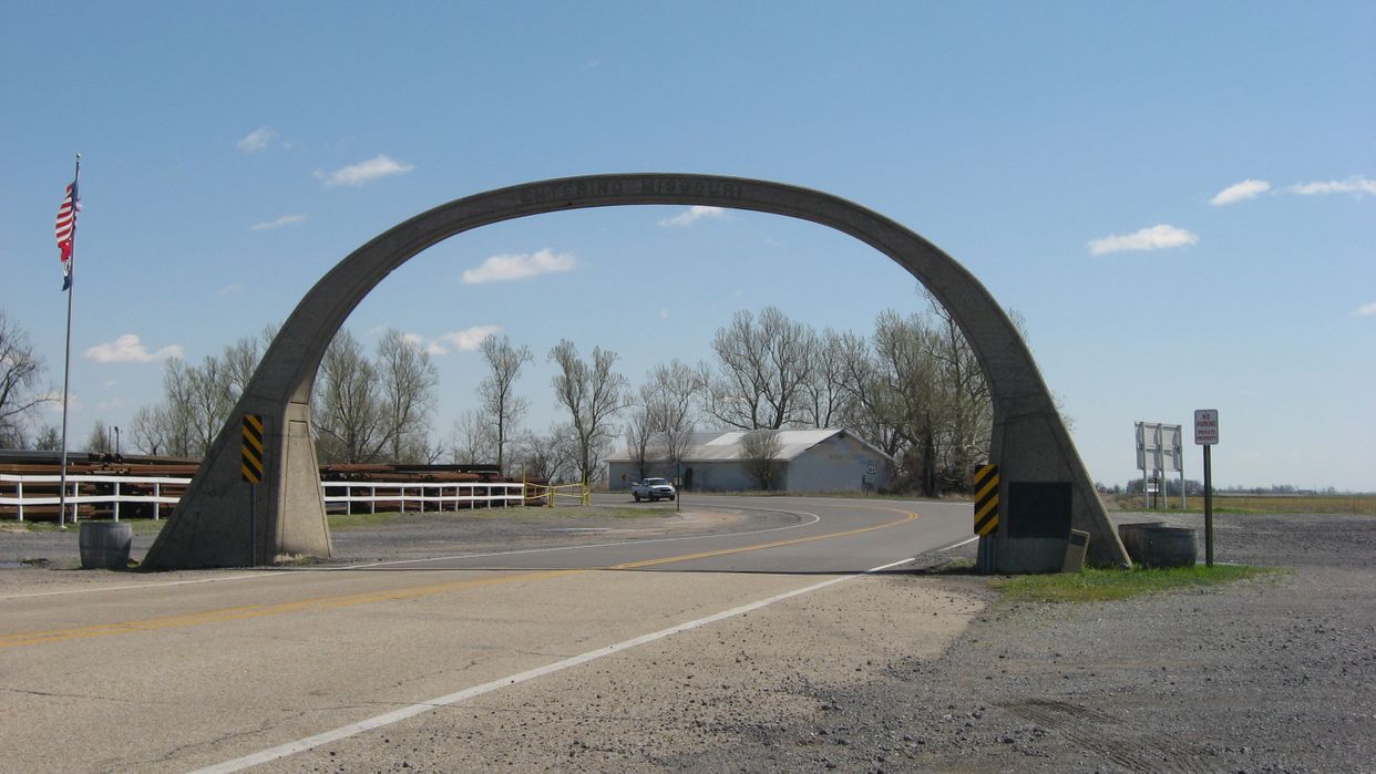 Highway 61 Arch