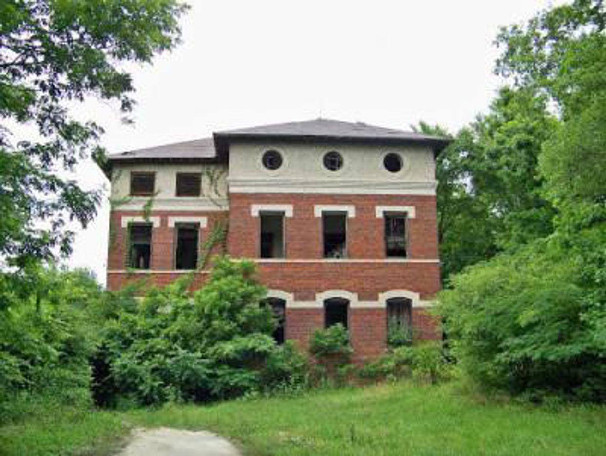 Lando School 