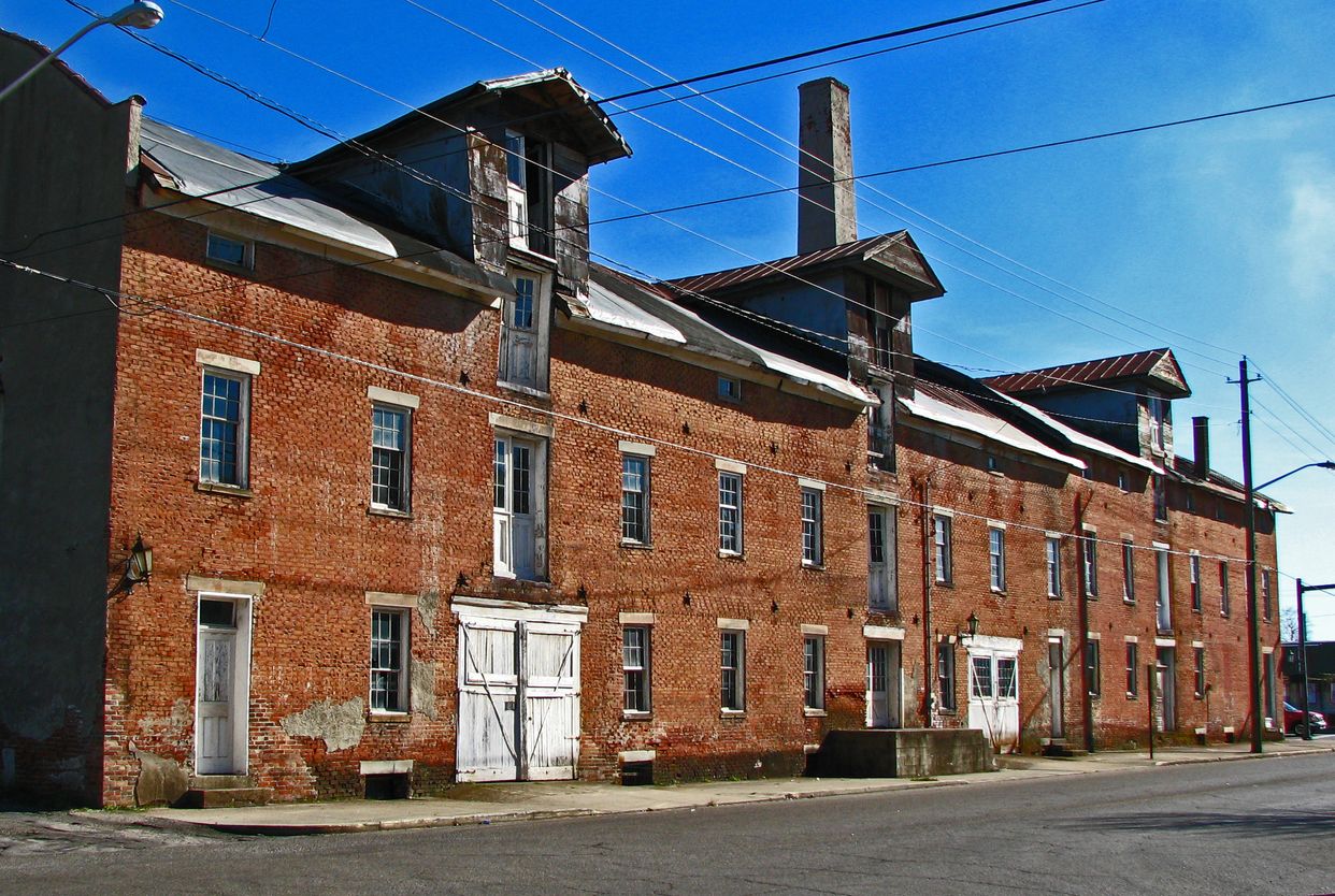 Canal Warehouse