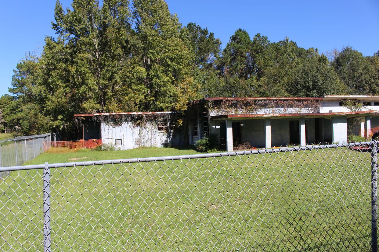  Carver High School