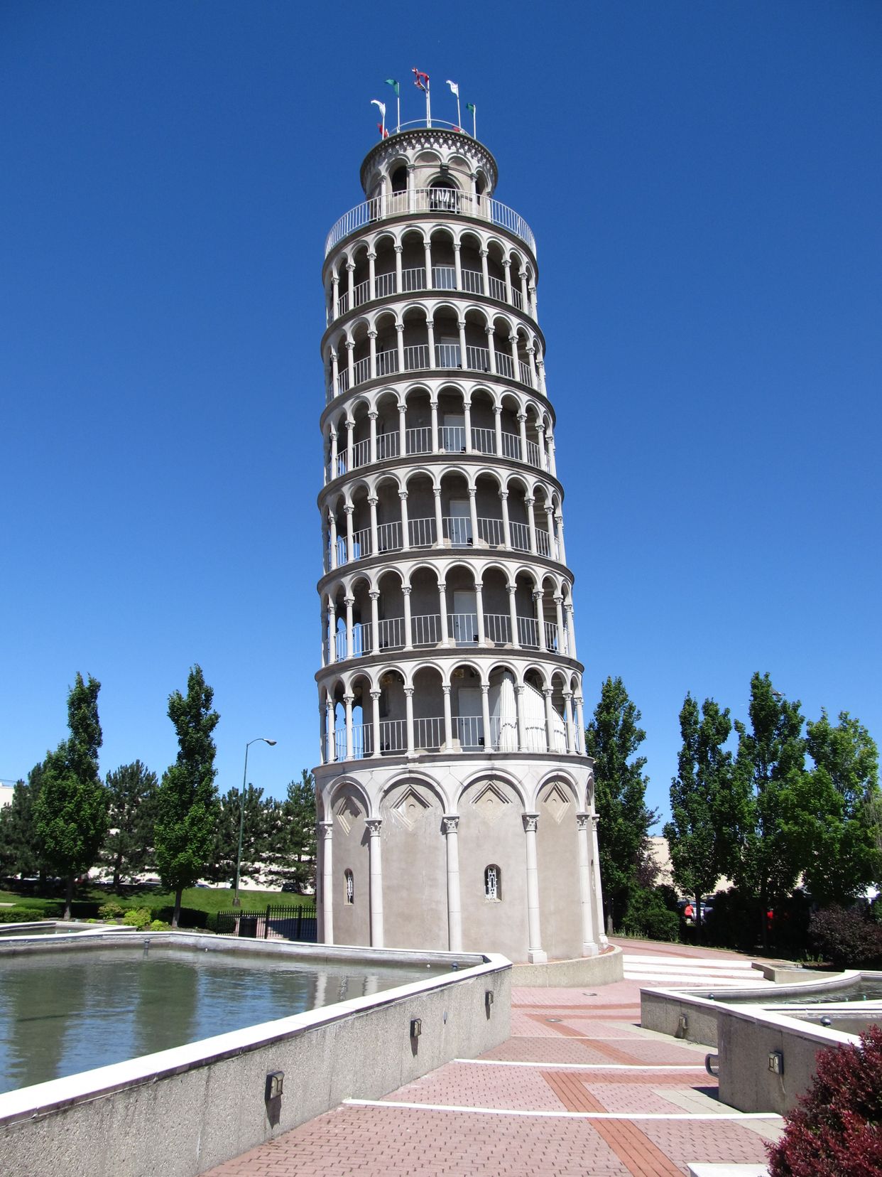 Leaning Tower of Niles
