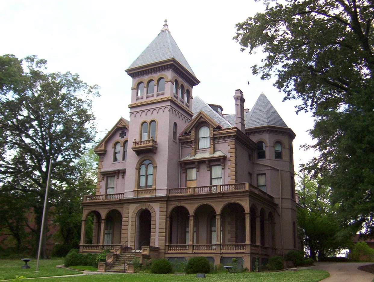 Mallory-Nee;y House