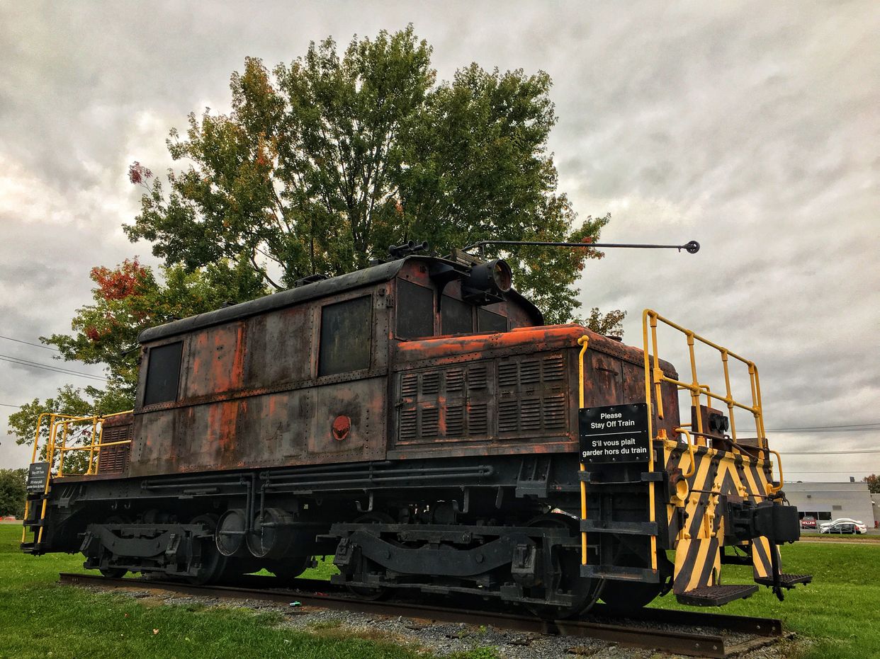 Electric Locomotive No. 17