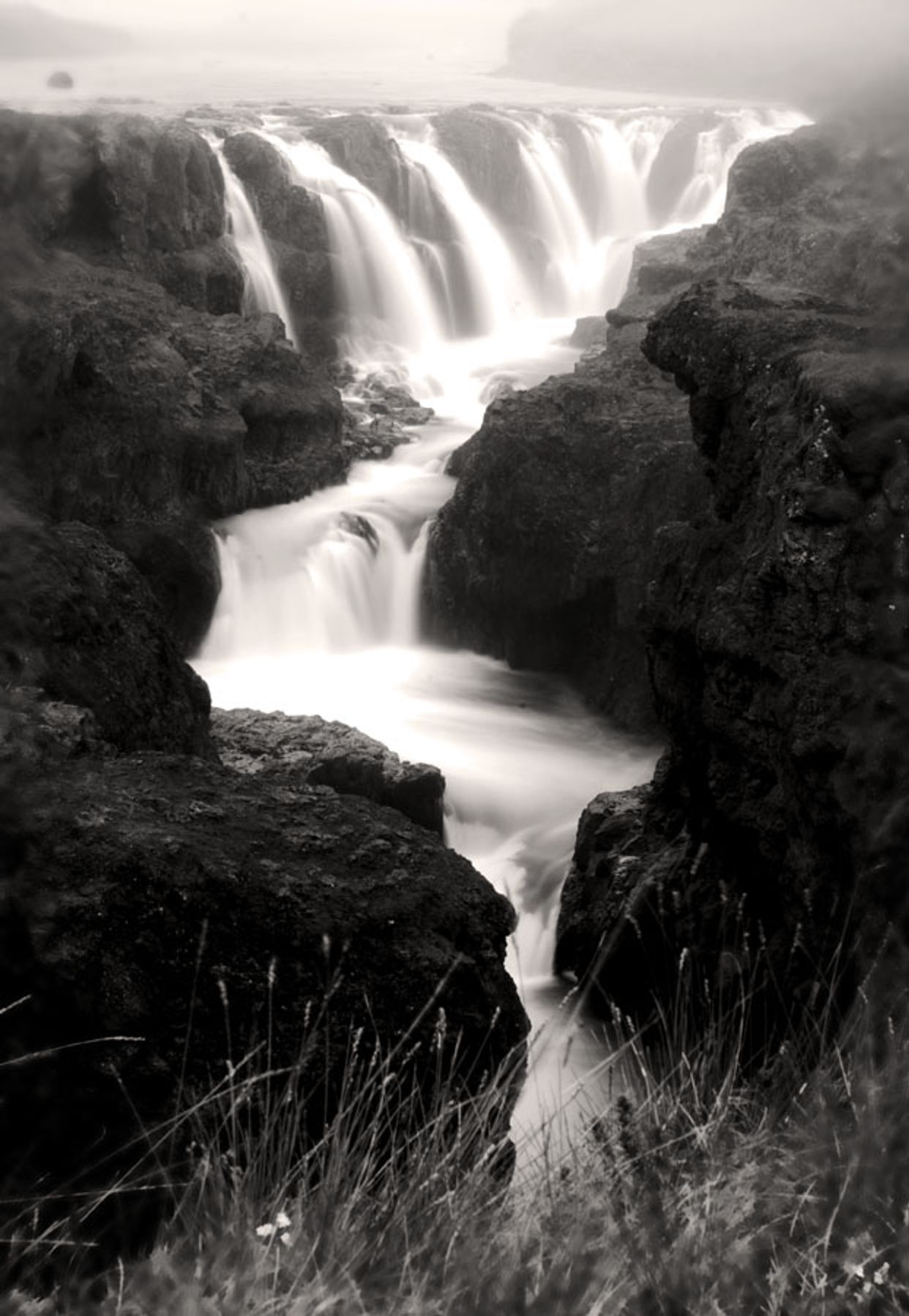 Kolugljúfur Falls