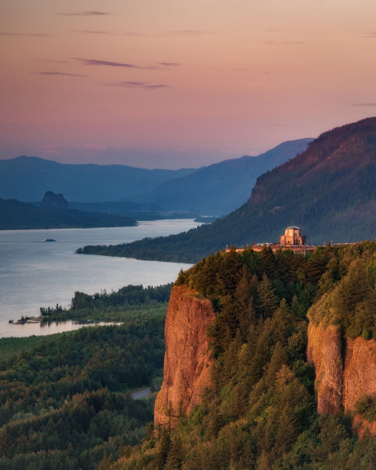 Chanticleer Point
