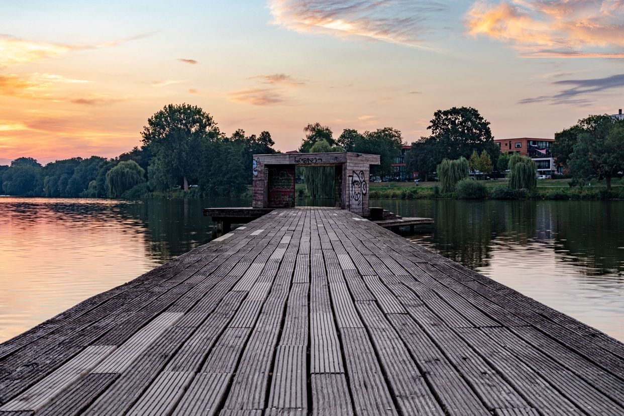 Jorge Pardo Sculpture Pier