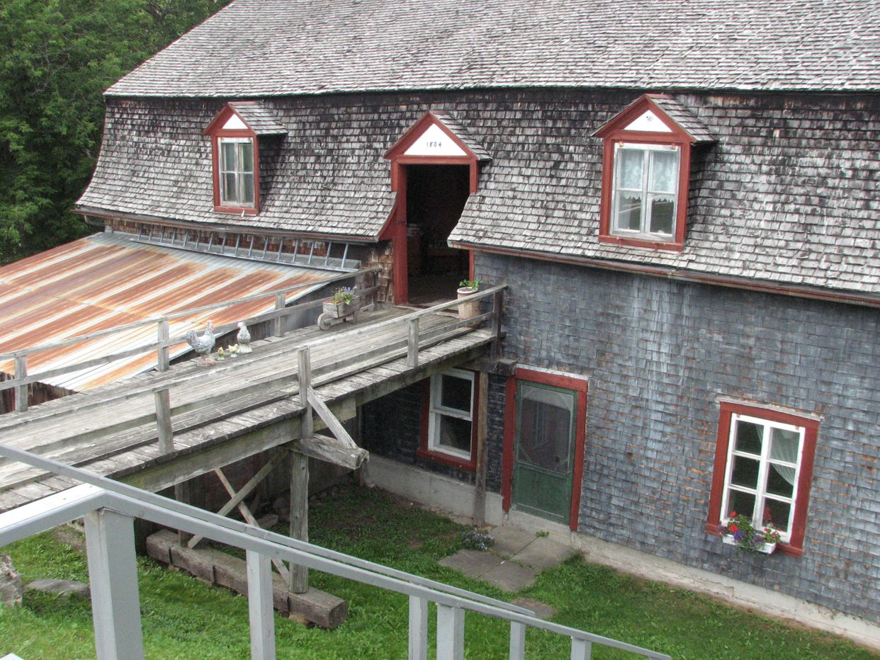 Paradis Mill