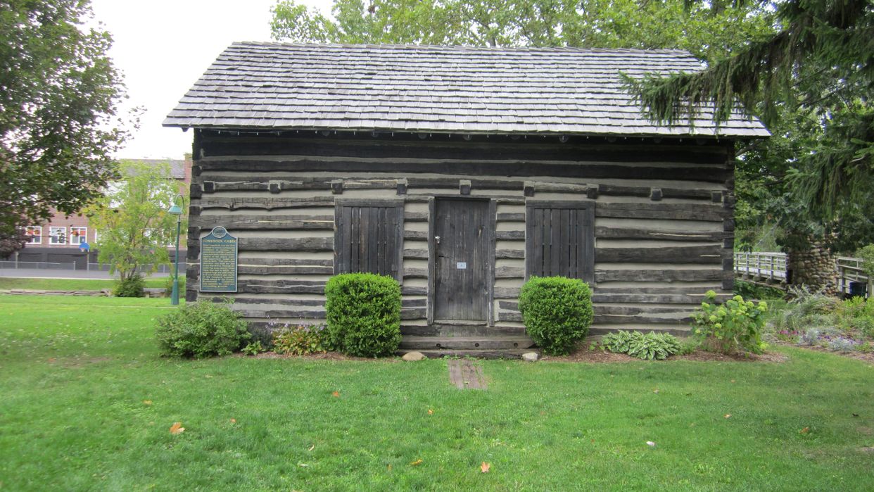Elias Comstock Cabin