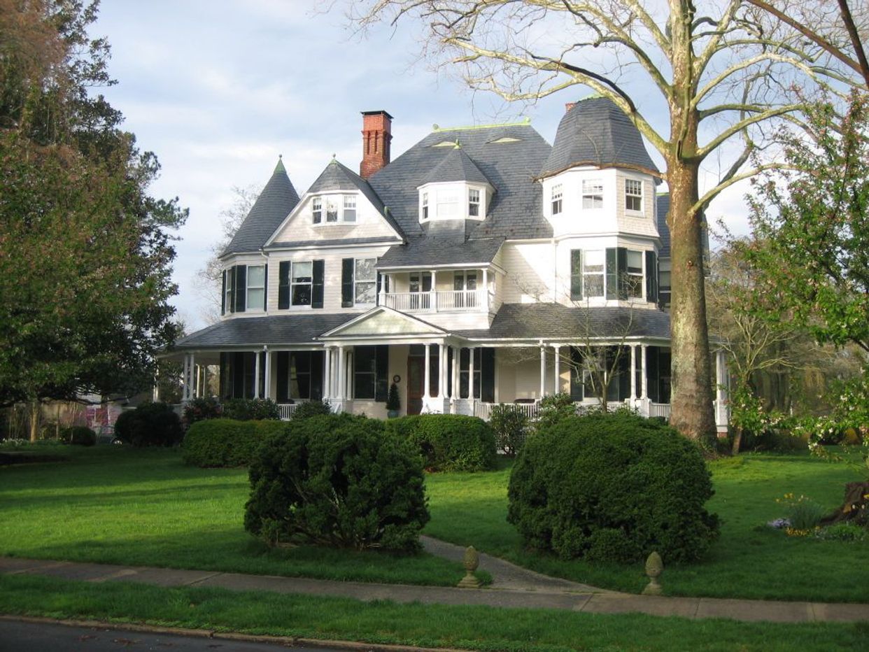 Governor John Walter Smith House