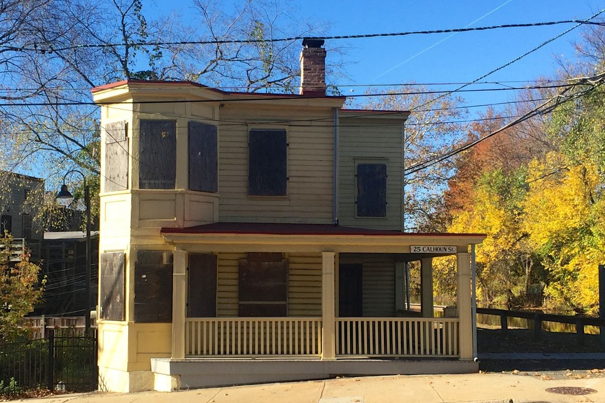 Canal Supervisor's House