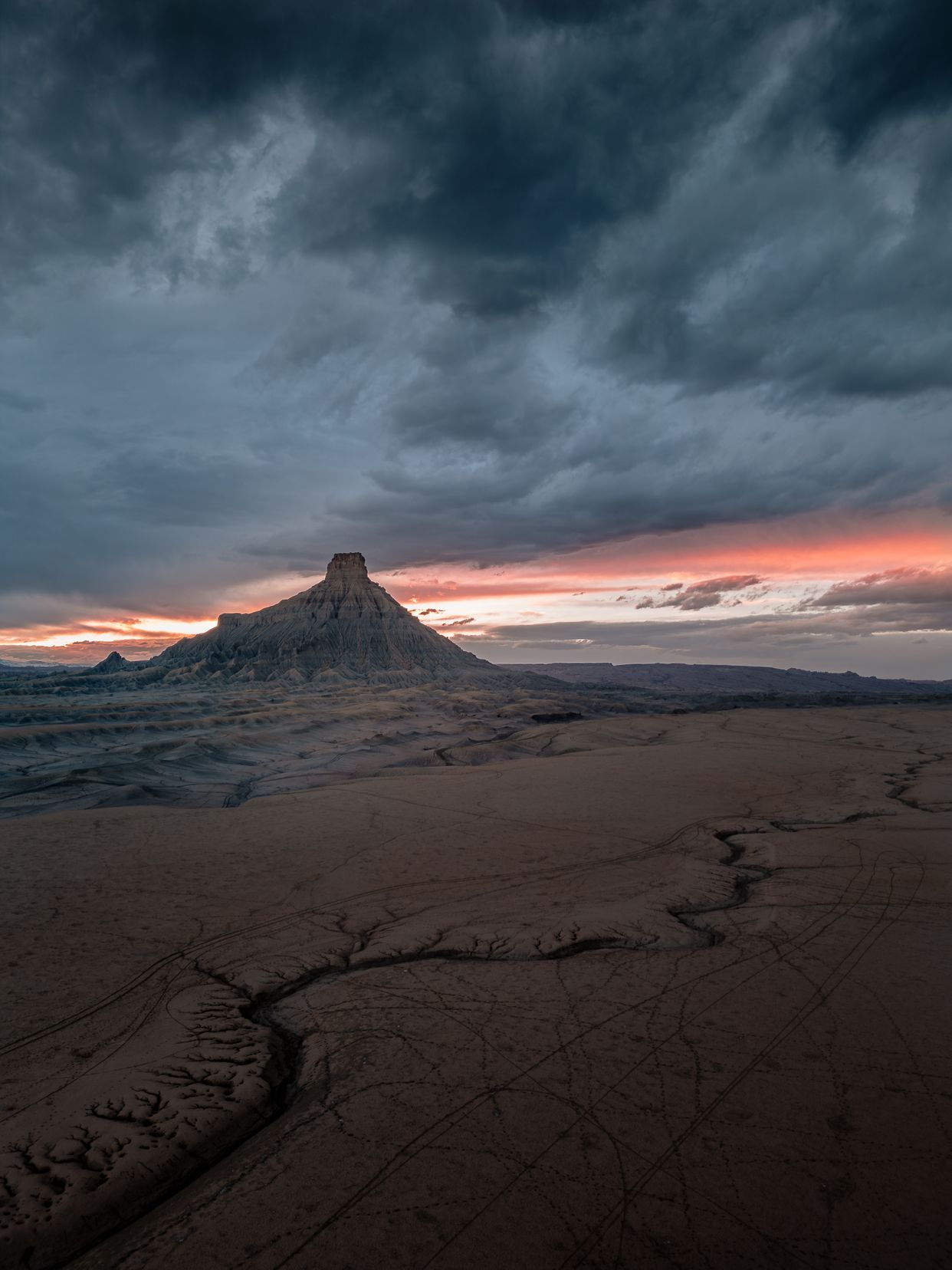 Factory Butte, Utah