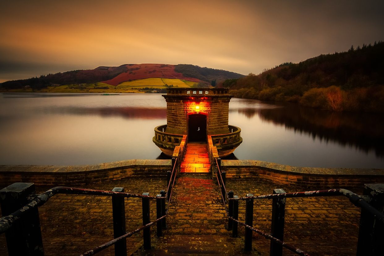 Ladybower Dam