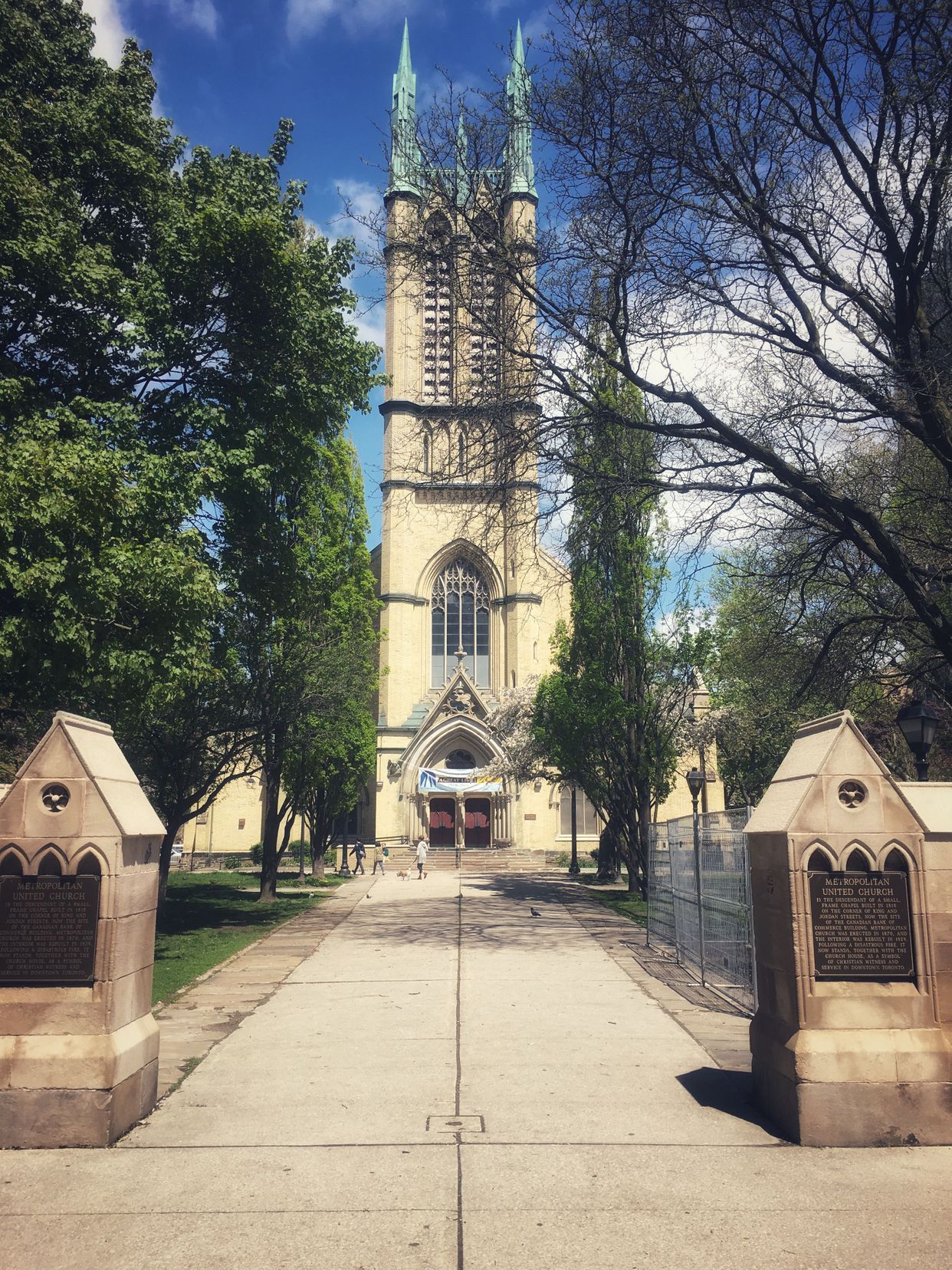 Metropolitan United Church