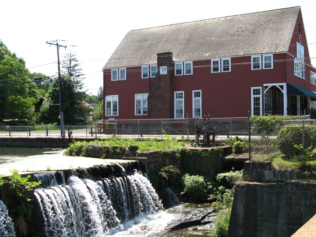 Broad Brook Dam 