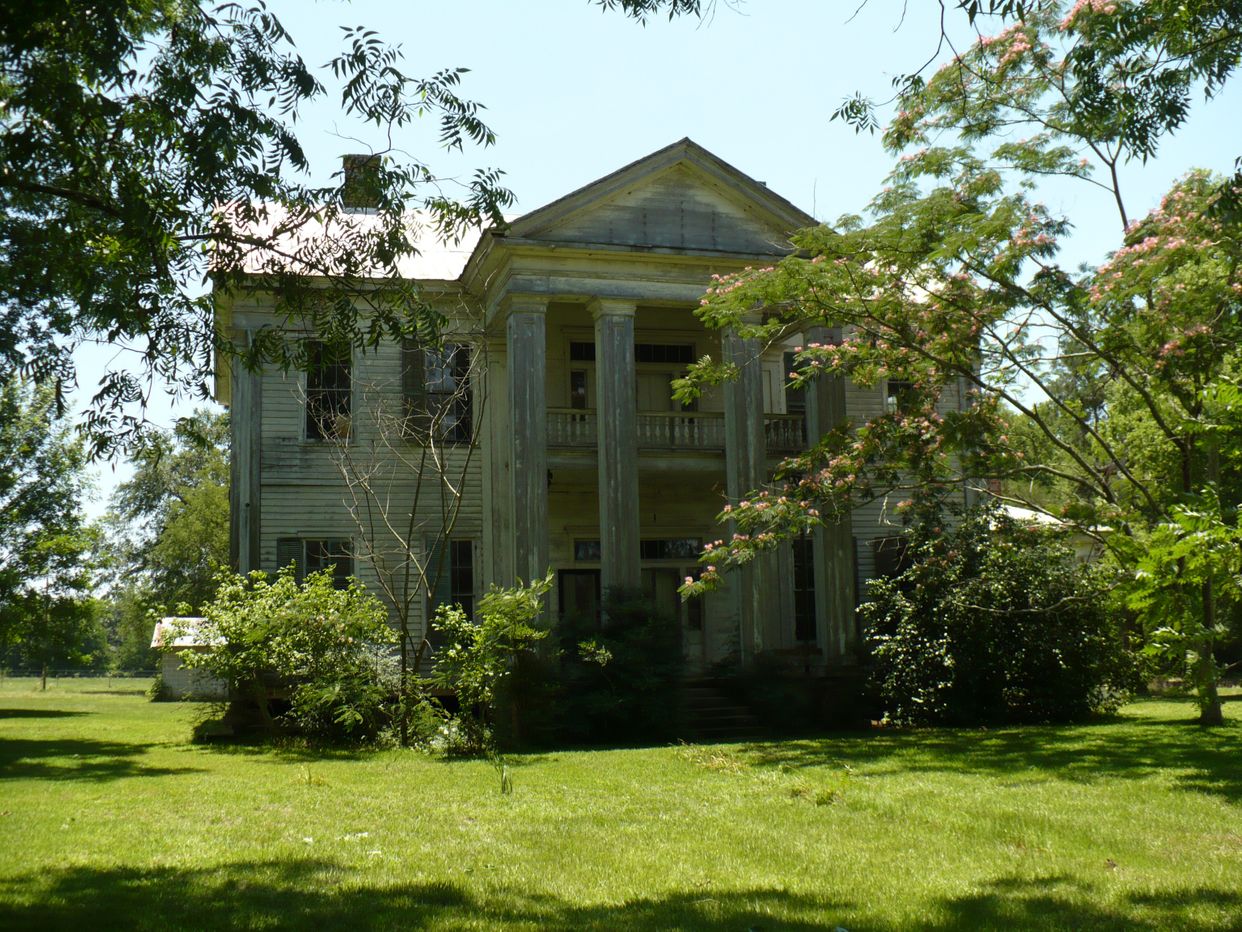 Crumptonia Plantation