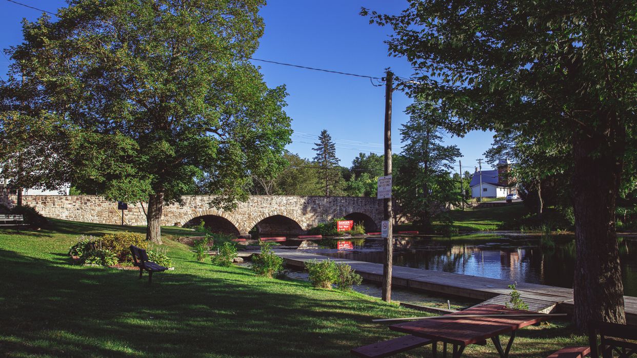 The Lyndhurst Bridge