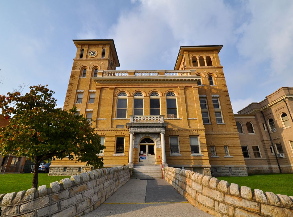  Wise County Courthouse