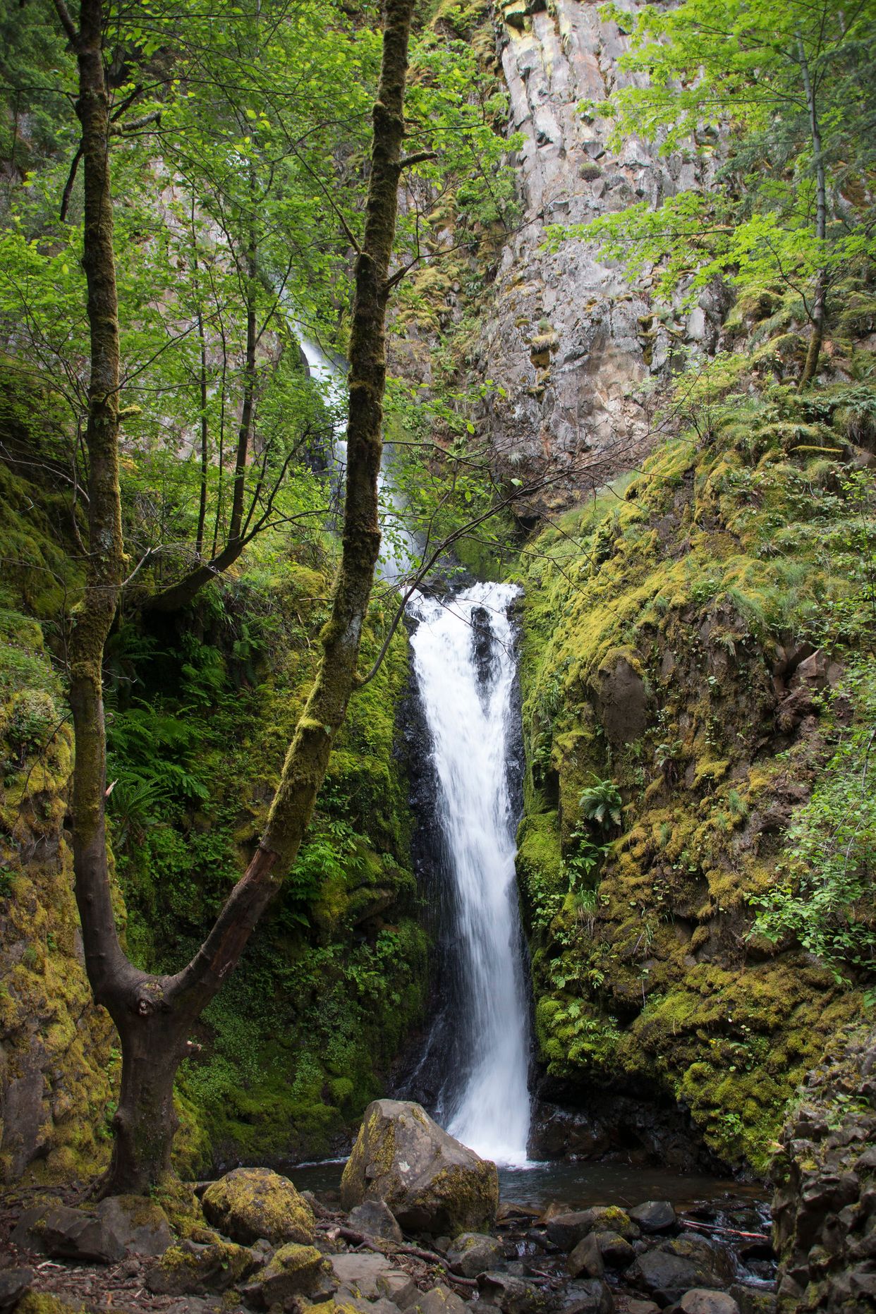 Hole in the Wall Falls