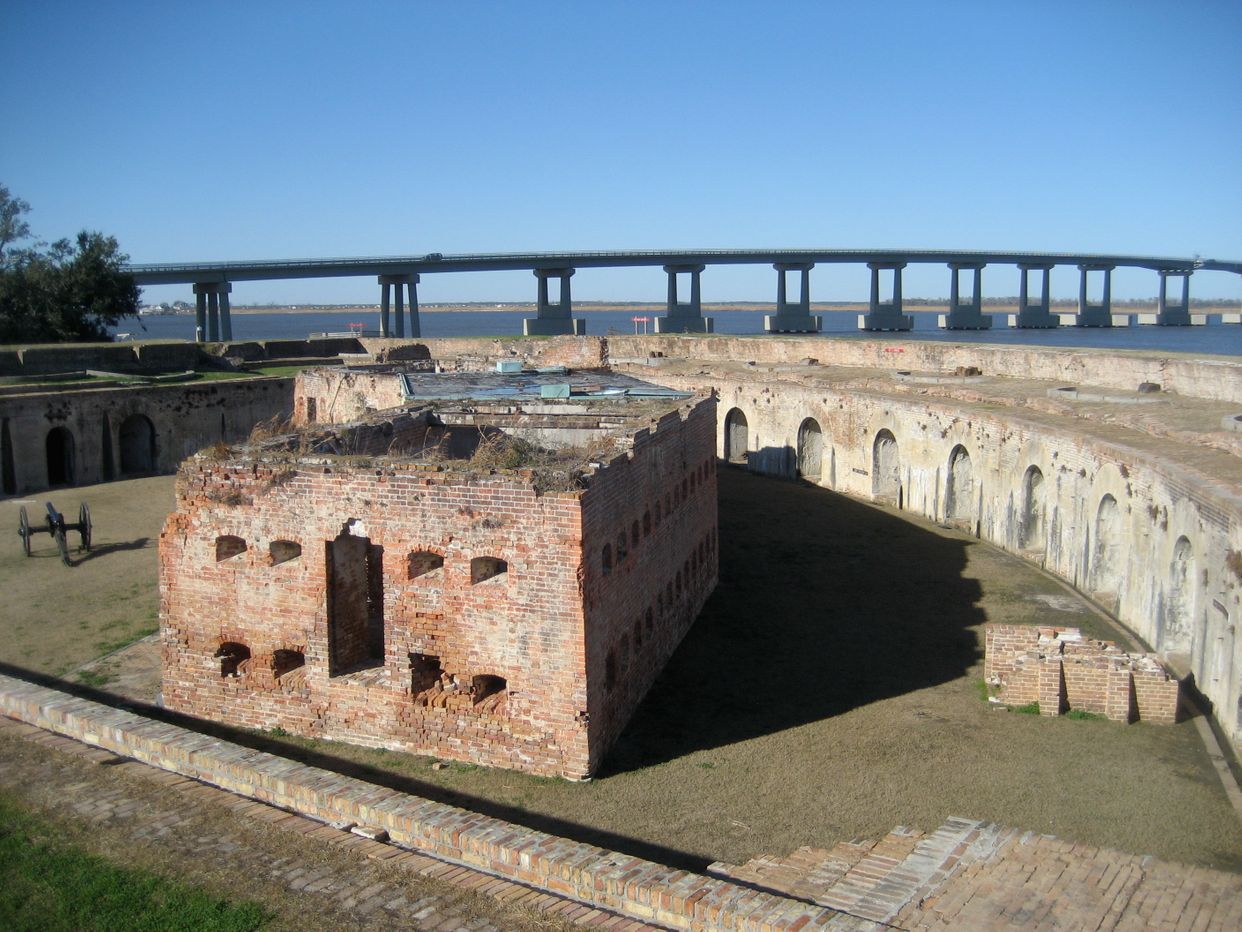 Fort Pike 