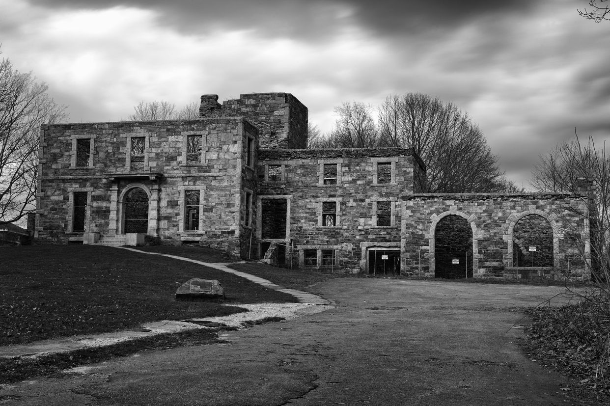 Goddard Mansion Ruins
