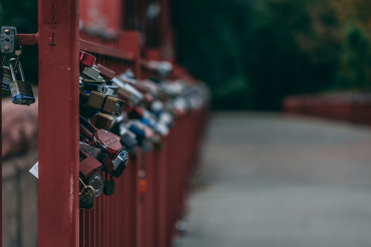 Old Red Bridge - Love Lock