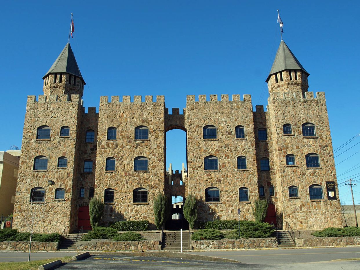 Quinlan Castle