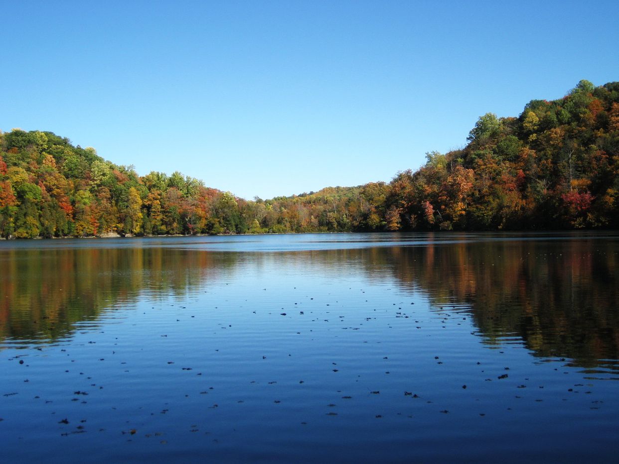 Round Lake