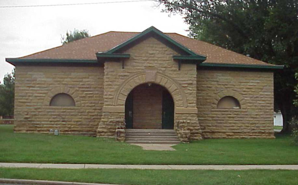  Dawson School