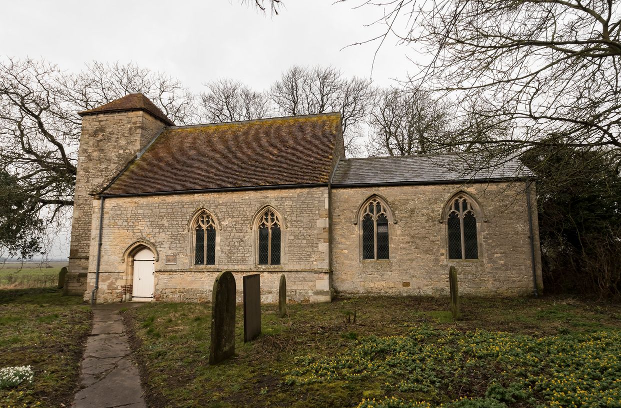 St Lawrence's Church, Snarford