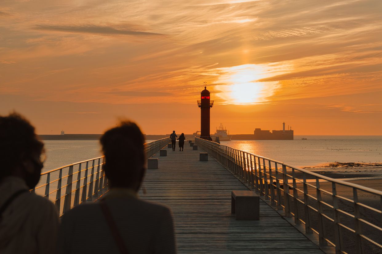 Le Phare Rouge