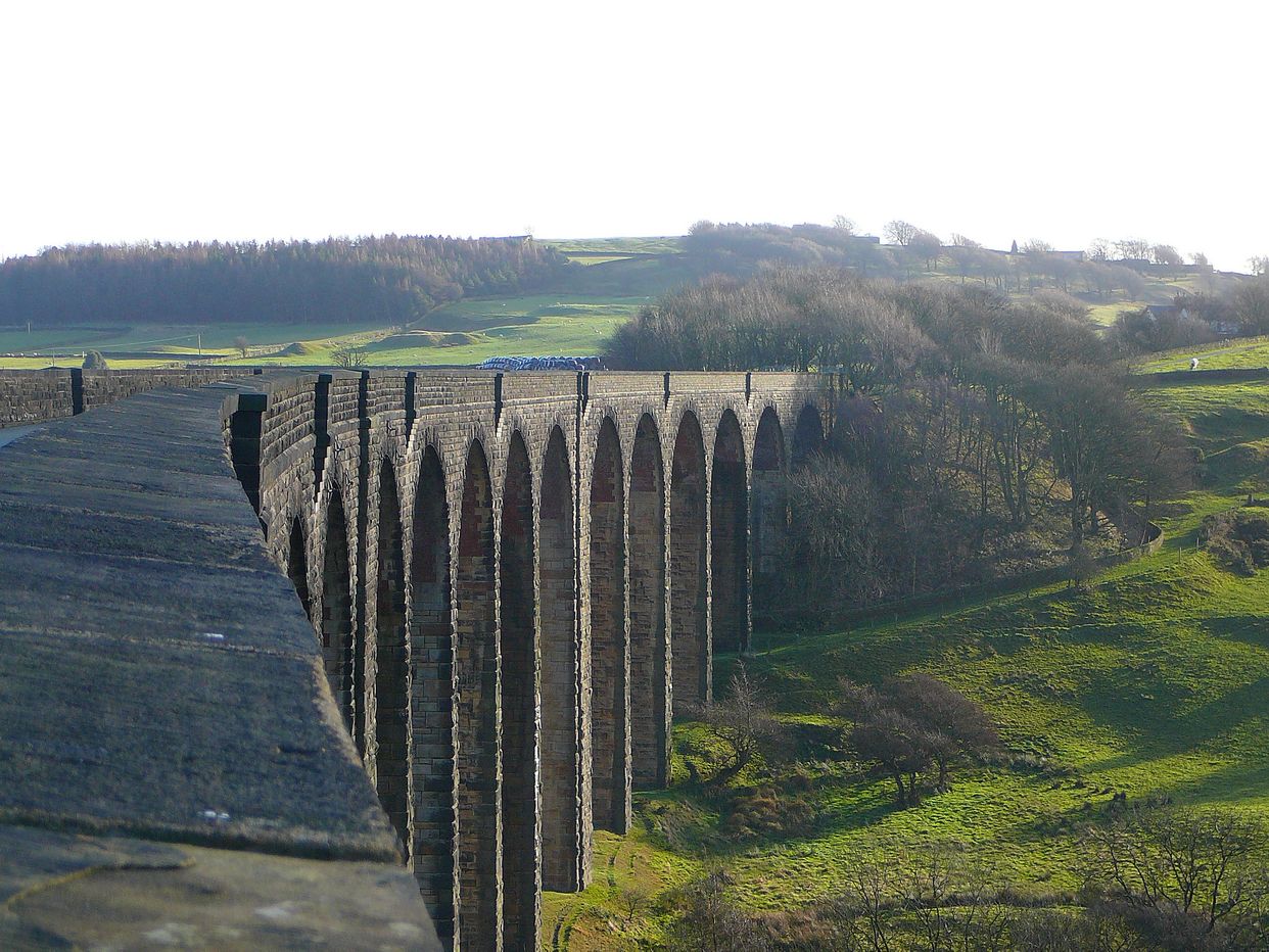Hewenden Viaduct