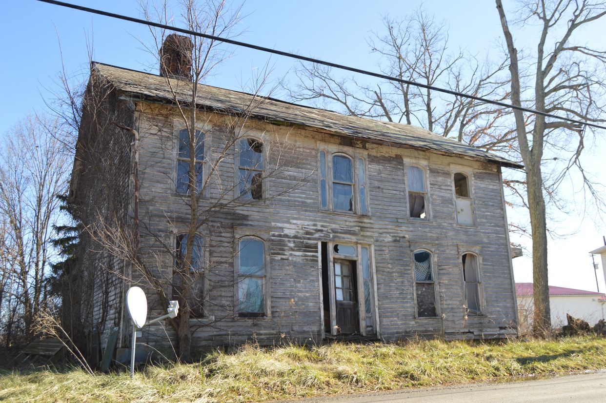Decaying House
