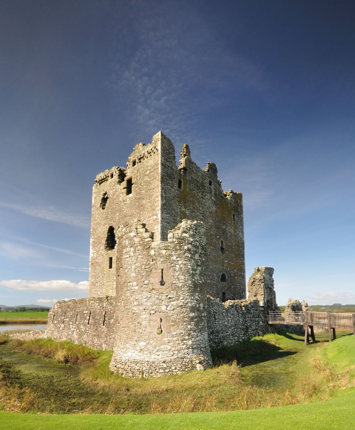 Threave Castle Ruins